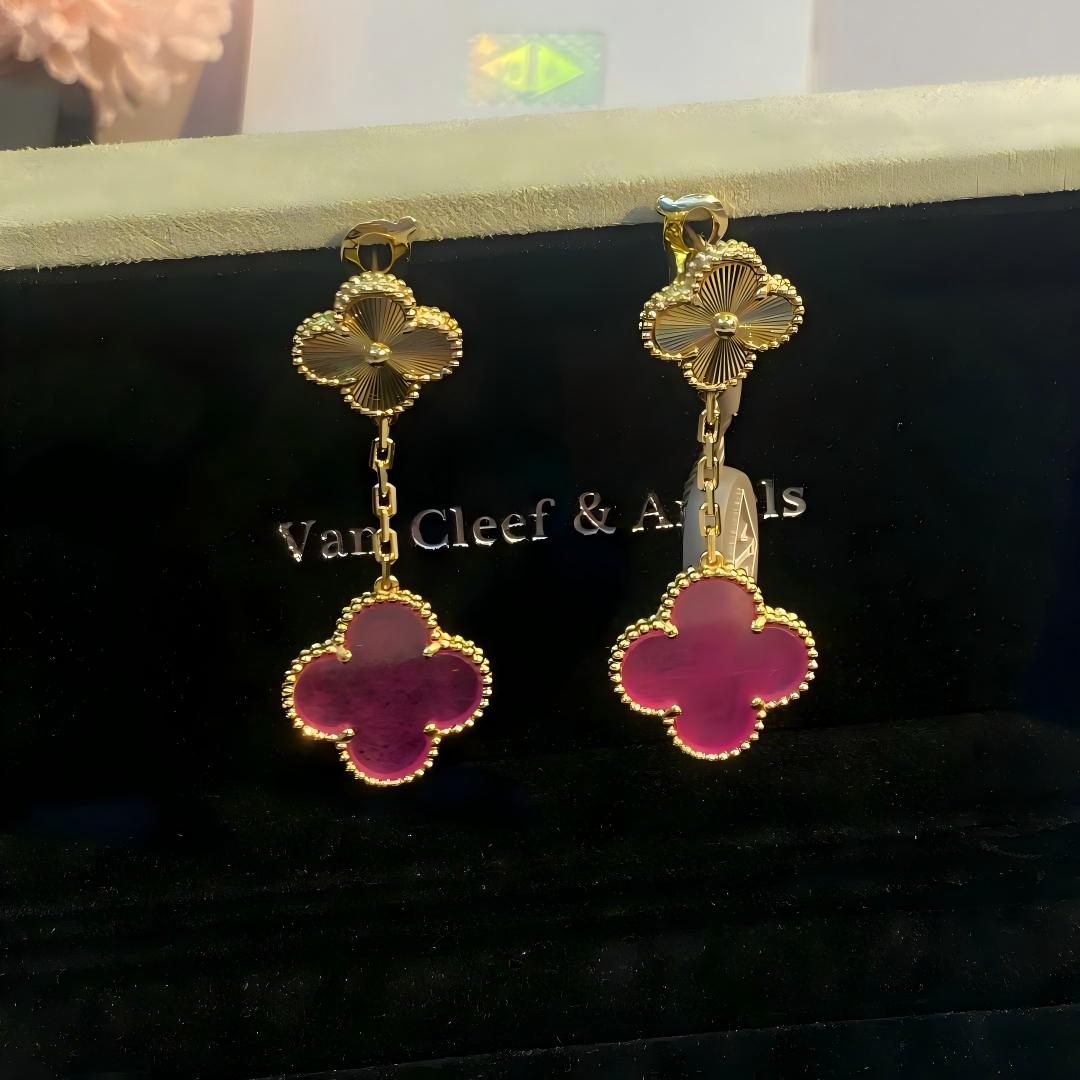 [Super CiCi]NEW CLOVER 2 MOTIF PINK ENAMEL EARRINGS