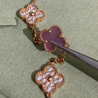 [Super CiCi ]CLOVER 10 MOTIFS DIAMOND PINK MOP NECKLACE