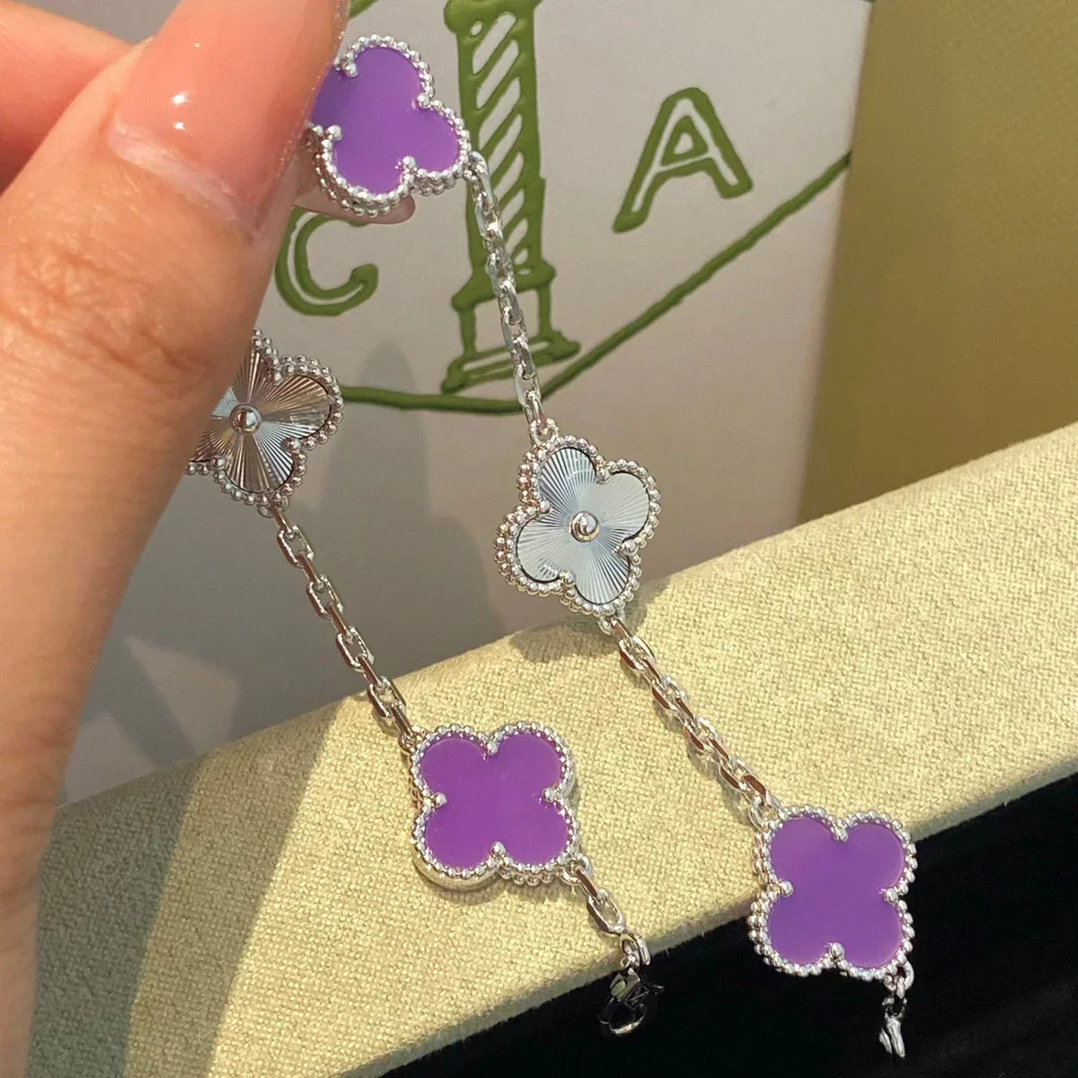 [Super CiCi ] CLOVER 5 MOTIF VIOLET BRACELET COLLECTION