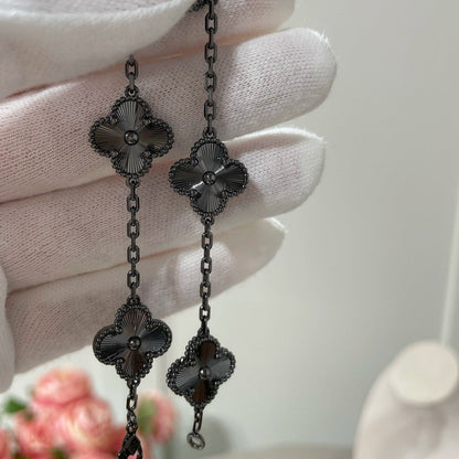 [Super CiCi ]CLOVER 5 MOTIF BLACK BRACELET