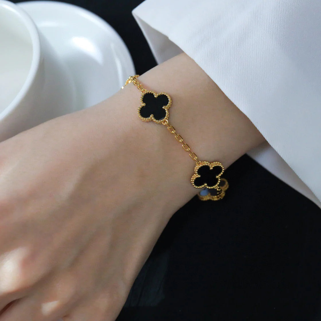 [Super CiCi ] CLOVER 5 MOTIF ONYXS BRACELET COLLECTION
