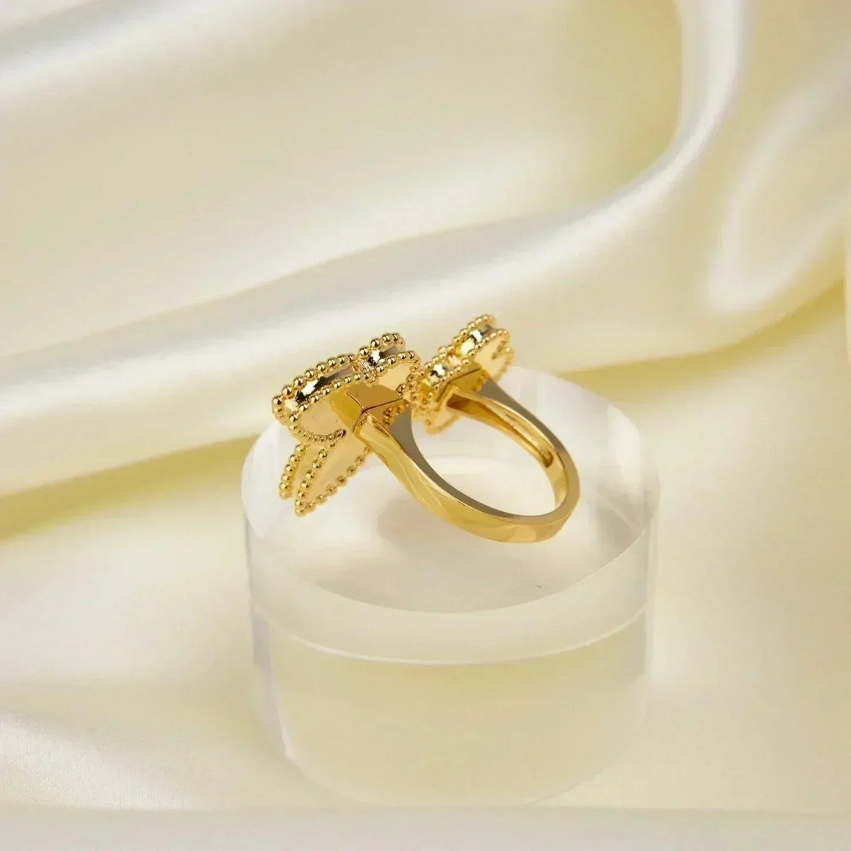 [Super CiCi ]LUCKY BETWEEN THE FINGER RING