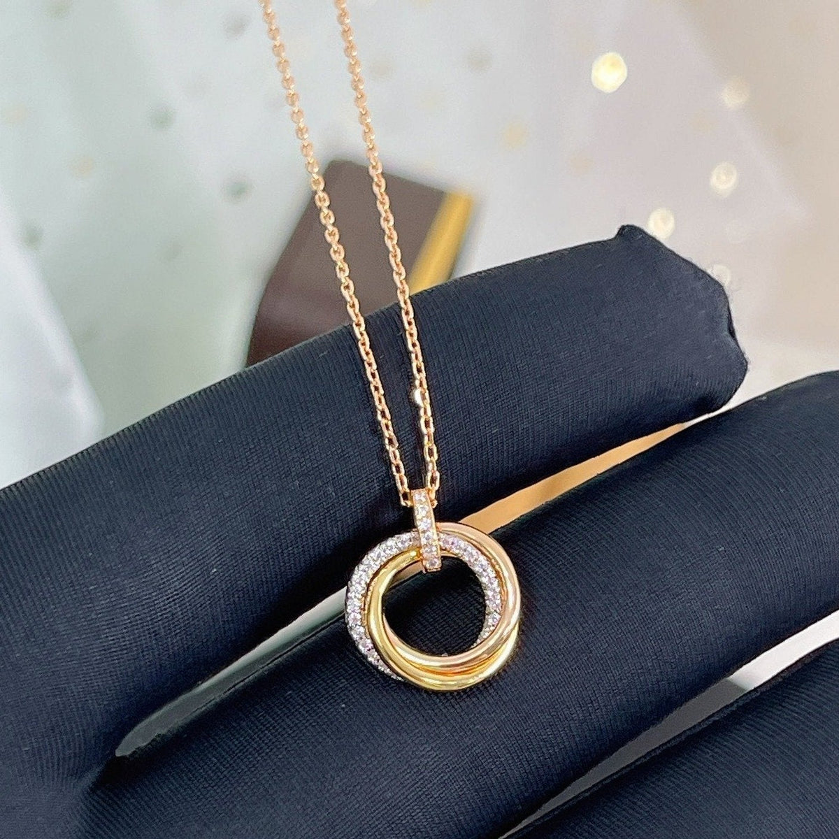 [Super CiCi ]TRINITY NECKLACE SILVER GOLD PINK GOLD DIAMONDS