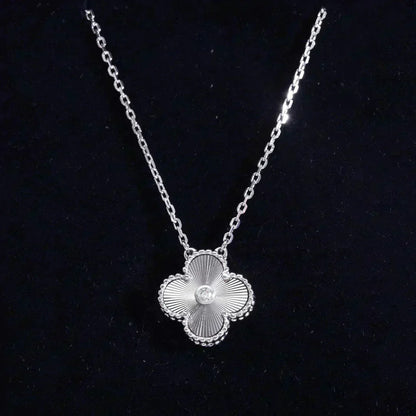 [Super CiCi ]CLOVER  15MM DIAMOND LASER NECKLACE SILVER