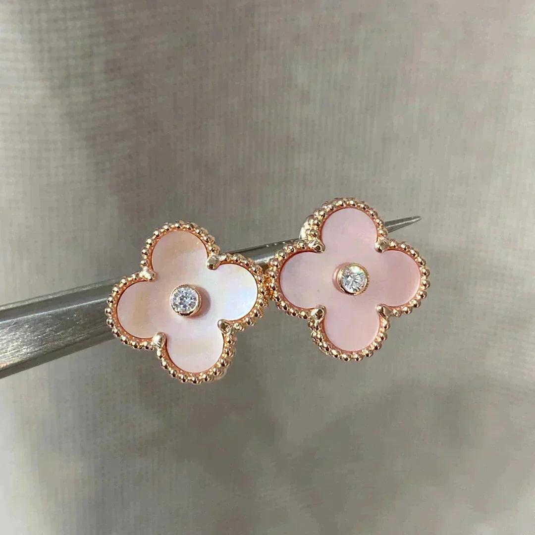[Super CiCi ]CLOVER MEDIUM 1 MOTIFS  PINK MOP DIAMOND EARRINGS