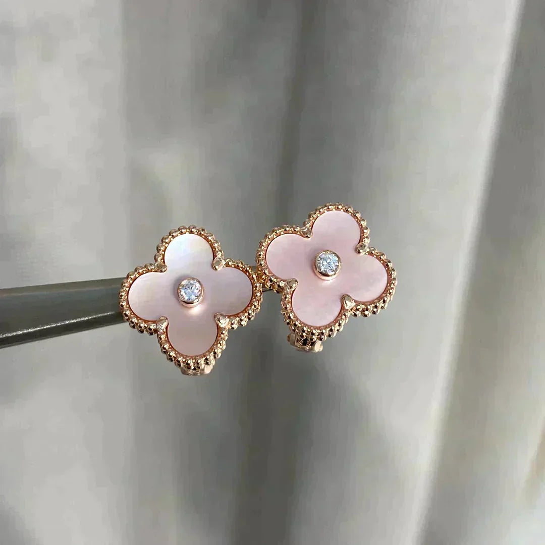 [Super CiCi ]CLOVER MEDIUM 1 MOTIFS  PINK MOP DIAMOND EARRINGS