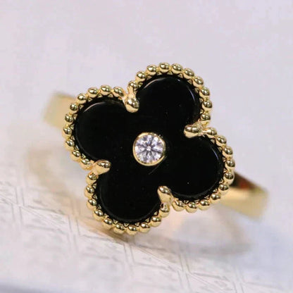 [Super CiCi ]CLOVER ONYX RING GOLD DIAMOND