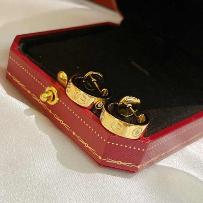 [Super CiCi ]LOVE EARRINGS 5.7MM 2 DIAMONDS