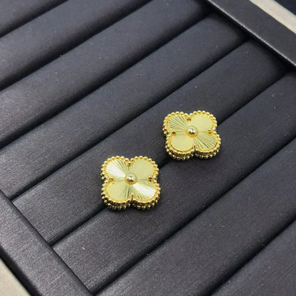[Super CiCi ]CLOVER MINI 9.5MM LASER EARRINGS