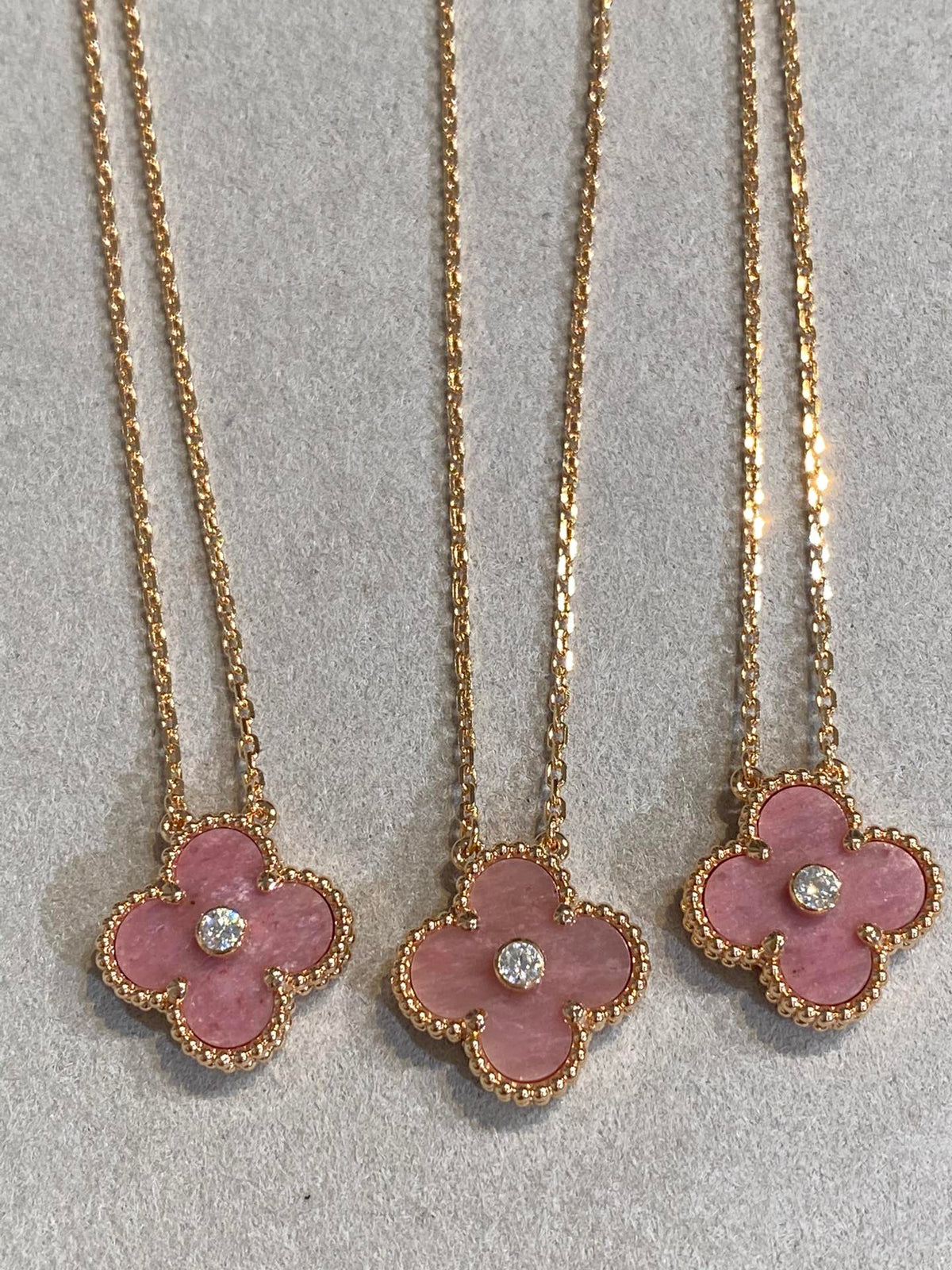 [Super CiCi ]CLOVER 15MM DIAMOND RHODONITE NECKLACE