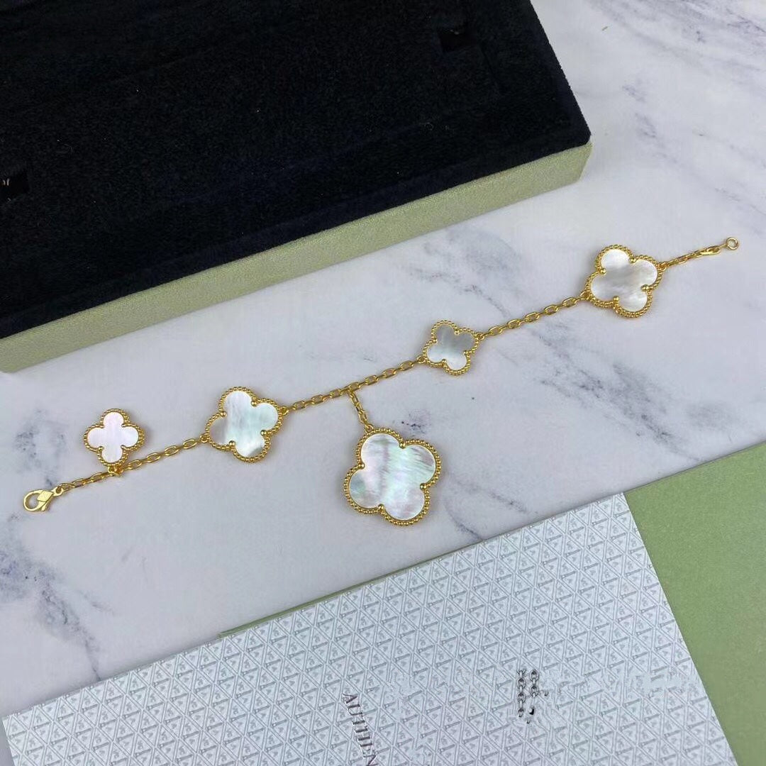 [Super CiCi ]MAGIC CLOVER MOP GOLD BRACELET 5 MOTIFS