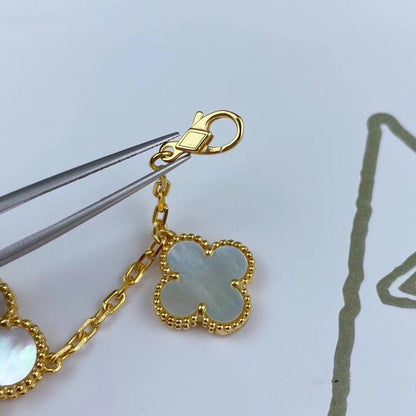 [Super CiCi ]MAGIC CLOVER MOP GOLD BRACELET 5 MOTIFS