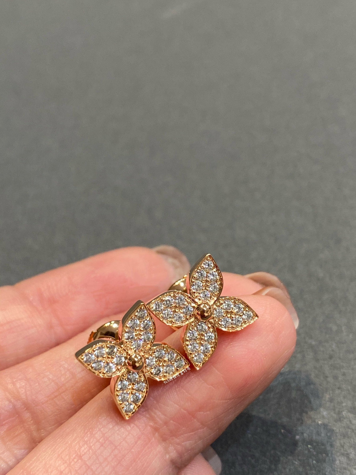 [Super CiCi ]STAR DIAMOND EARRINGS