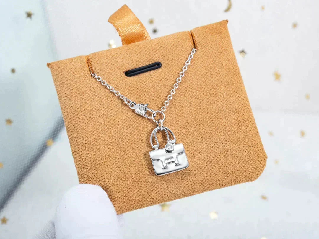 [Super CiCi ]AMULETTE PEDANT SILVER NECKLACE