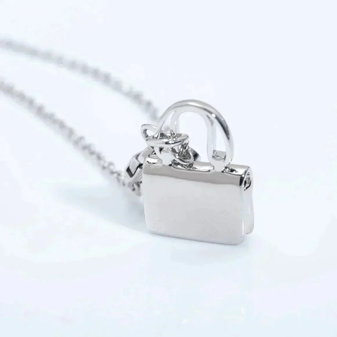 [Super CiCi ]AMULETTE PEDANT SILVER NECKLACE