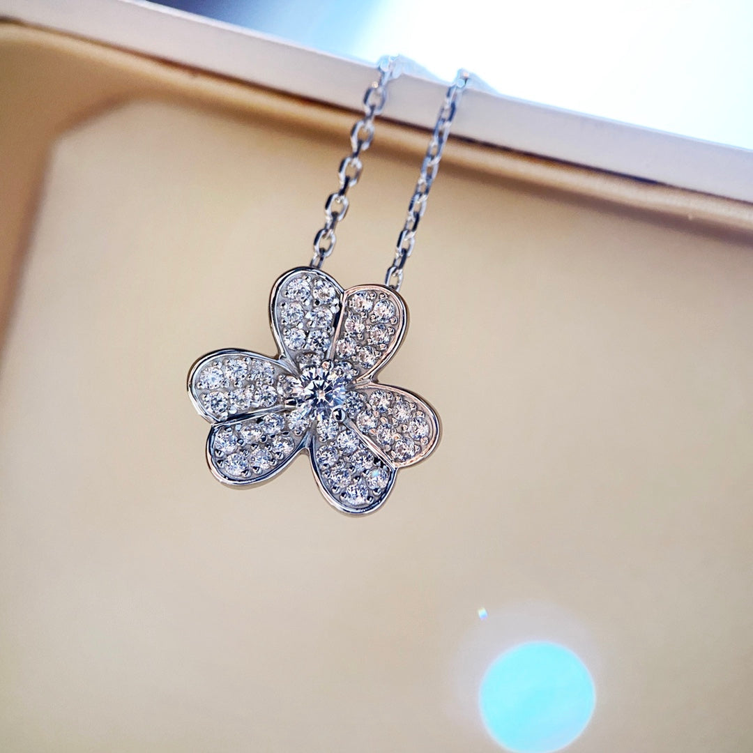 [Super CiCi ]CLOVER DIAMOND NECKLACE SILVER