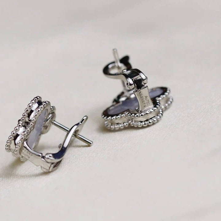 [Super CiCi ]CLOVER MEDIUM 1 MOTIFS  WHITE MOP EARRINGS SILVER