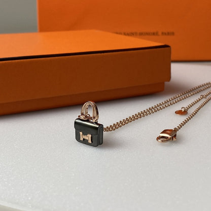 [Super CiCi ]CONSTANCE BLACK PEDANT PINK GOLD NECKLACE