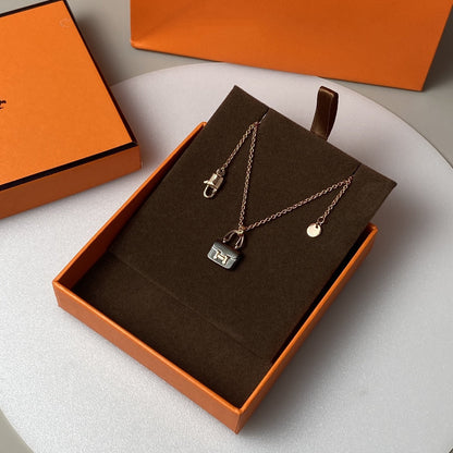 [Super CiCi ]CONSTANCE BLACK PEDANT PINK GOLD NECKLACE