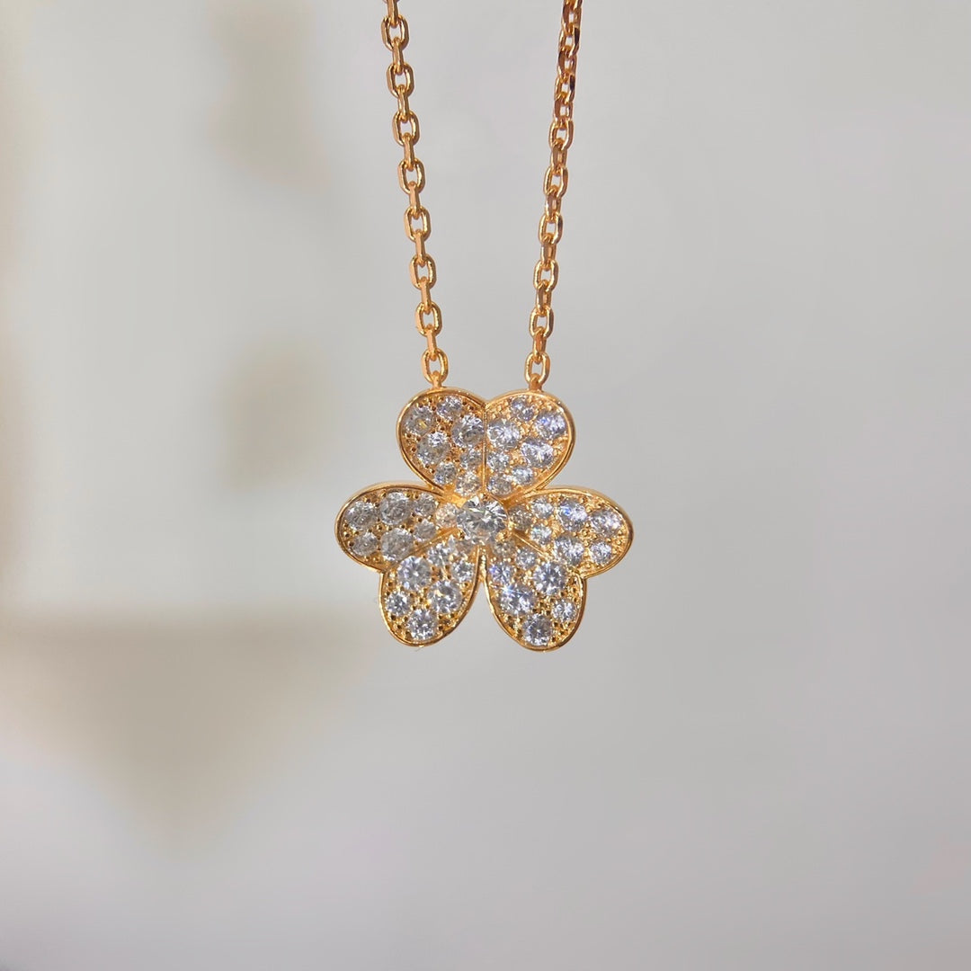[Super CiCi ]FLOWER DIAMOND NECKLACE