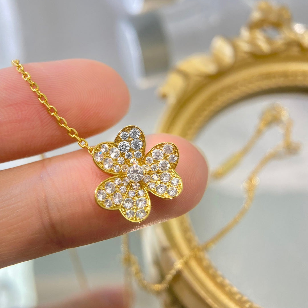 [Super CiCi ]FLOWER DIAMOND NECKLACE
