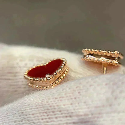 [Super CiCi ]HEART CARNELIAN STUD EARRINGS