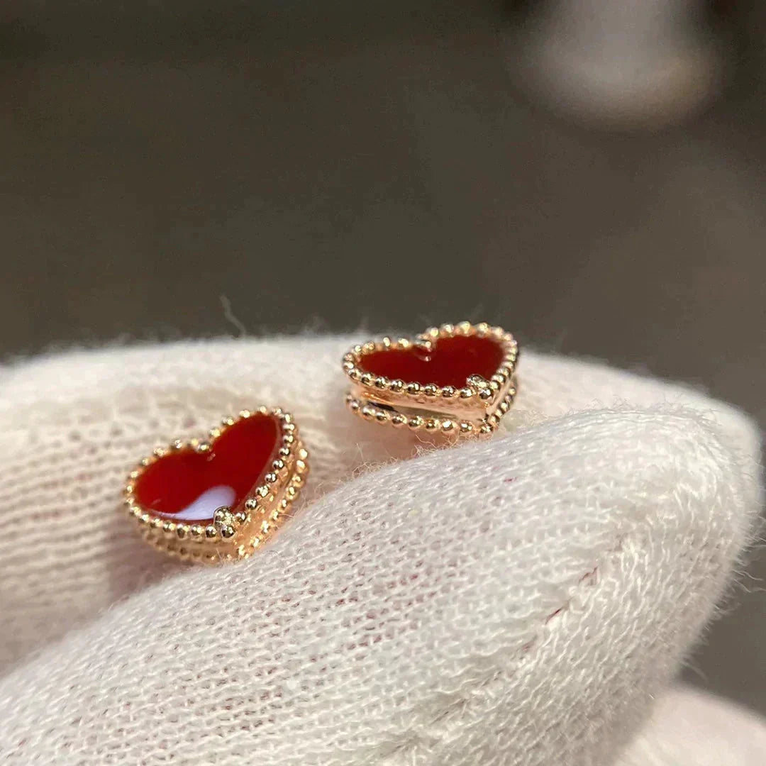 [Super CiCi ]HEART CARNELIAN STUD EARRINGS