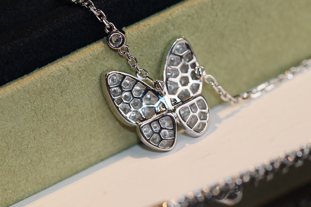 [Super CiCi ]BUTTERFLY DIAMOND NECKLACE