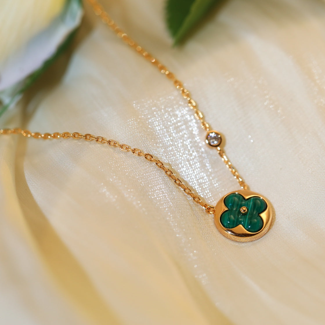 [Super CiCi ]SUN PEDANT PINK GOLD 1 DIAMOND NECKLACE