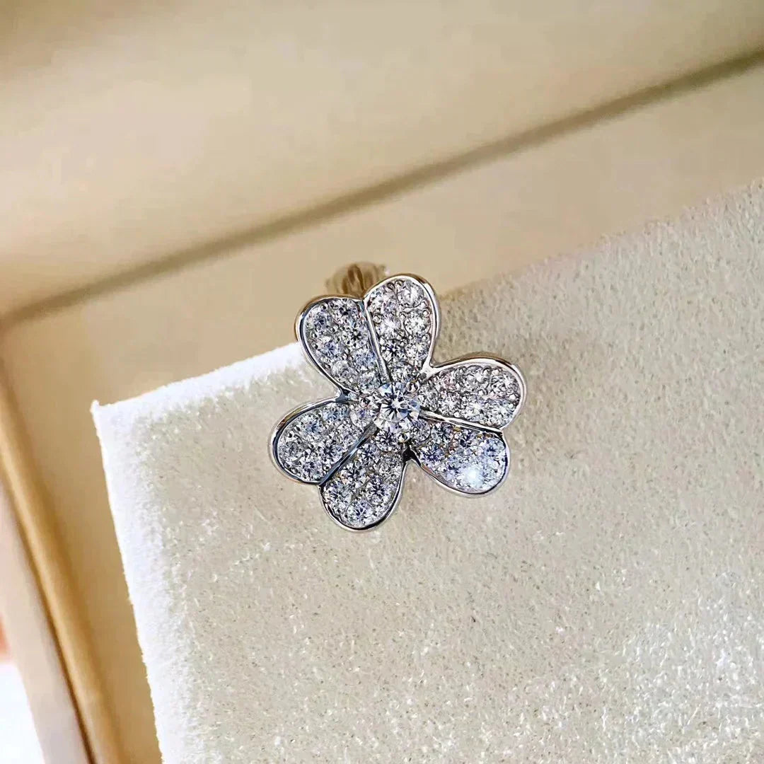 [Super CiCi ]CLOVER COMOS DIAMOND EARRINGS SILVER
