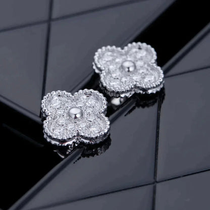 [Super CiCi ]CLOVER 1 MOTIFS DIAMOND STUD EARRINGS SILVER
