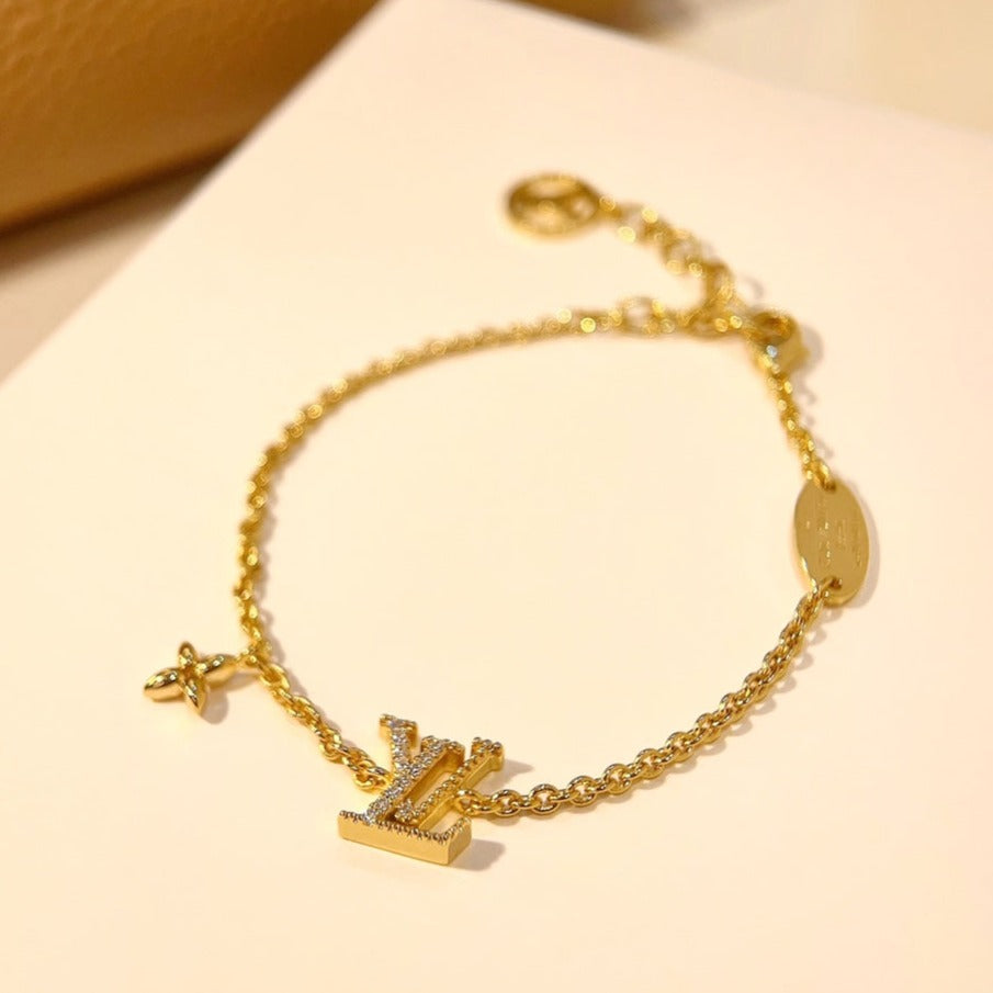 [Super CiCi ]LOGO STAR MOTIF GOLD BRACELET