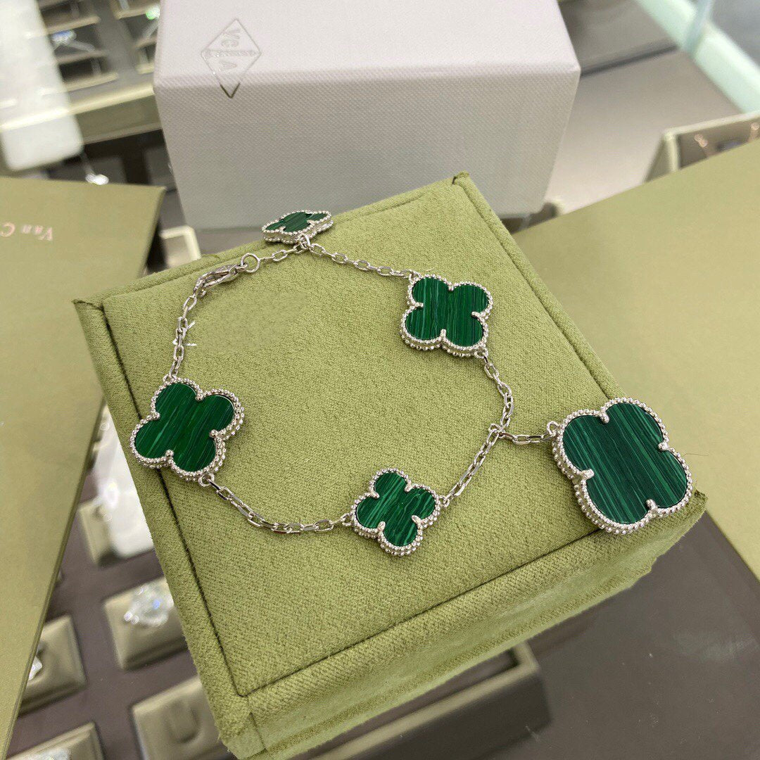 [Super CiCi ]CLOVER 5 MOTIFS SIVLER MALACHITE BRACELET