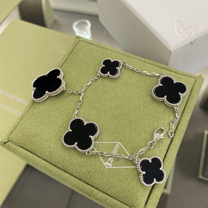 [Super CiCi ]CLOVER 5 MOTIFS SIVLER ONYX BRACELET