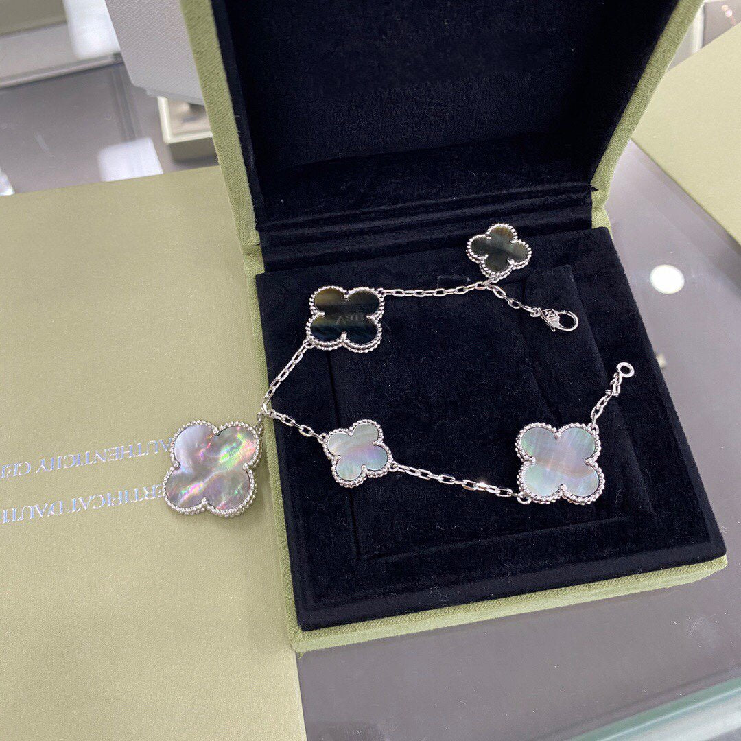 [Super CiCi ]CLOVER 5 MOTIFS SIVLER DARK MOP BRACELET