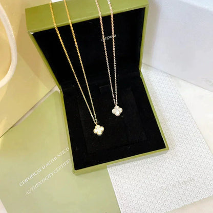 [Super CiCi ]CLOVER MINI 9.5MM WHITE MOTHER-OF-PEARL NECKLACE