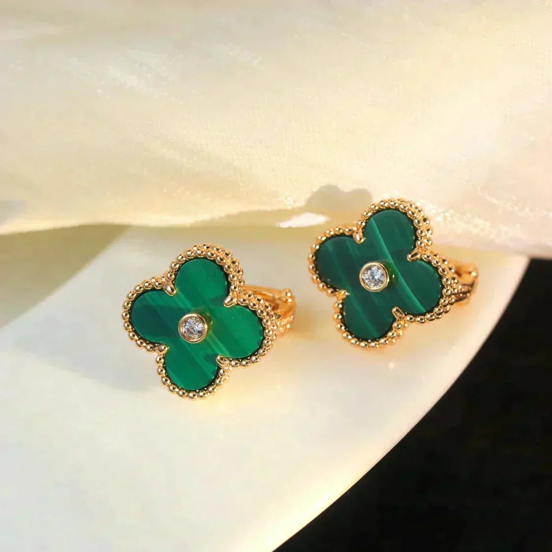 [Super CiCi ]CLOVER MEDIUM 1 MOTIFS MALACHITE DIAMOND EARRINGS