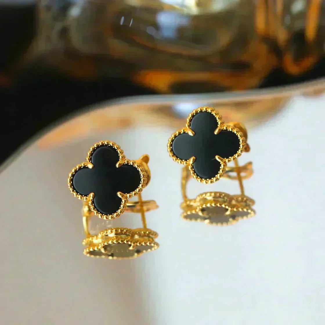 [Super CiCi ]CLOVER MEDIUM 1 MOTIFS  ONYX STUD EARRINGS