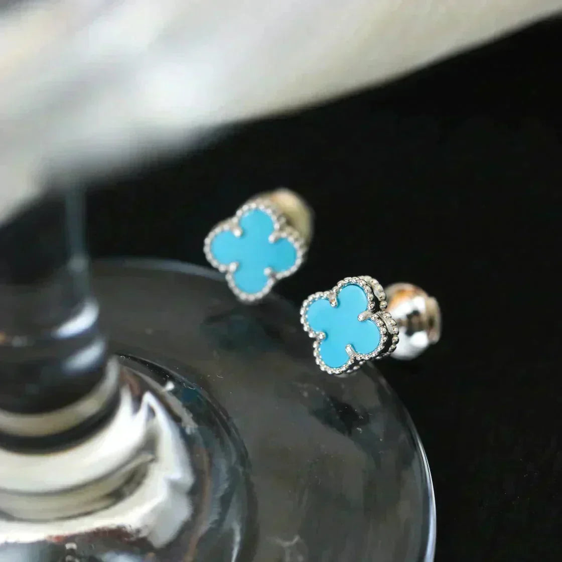 [Super CiCi ]CLOVER MINI 9.5MM ONYX STUD EARRINGS SILVER