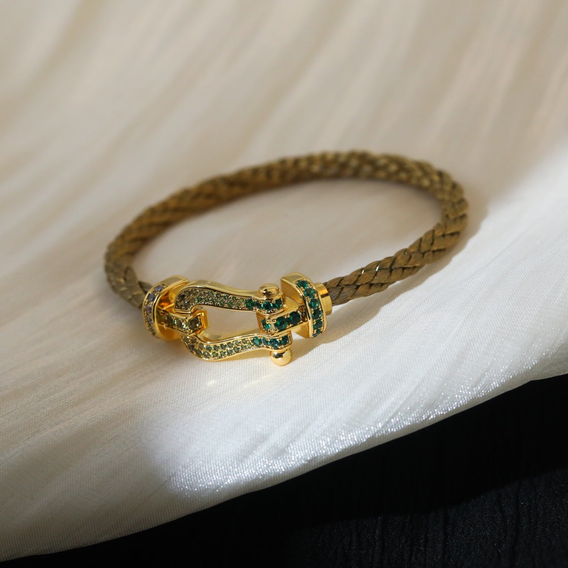 [Super CiCi ]FORCE 10 GOLD GREEN DIAMOND PAVED