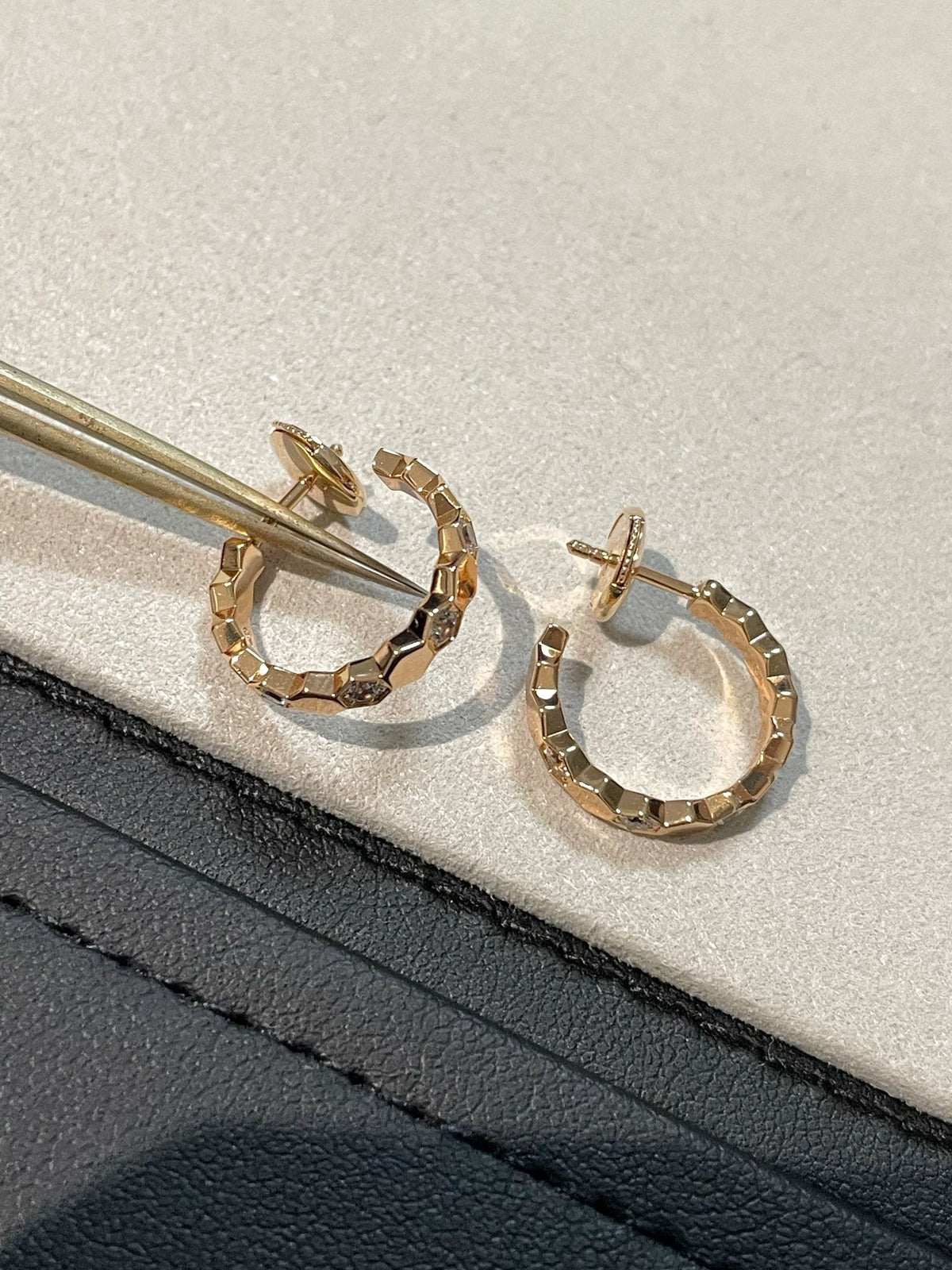 [Super CiCi ]Hollow Design Four-Leaf Clover Flower Shape Earrings