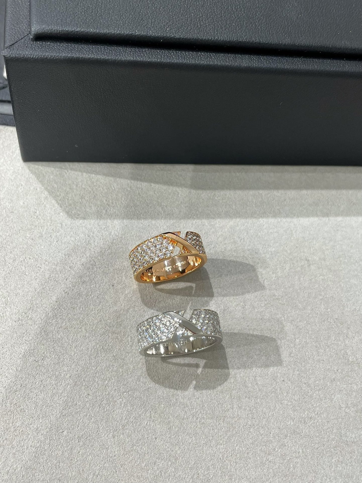 [Super CiCi ]LIENS EVIDENCE  DIAMOND PAVED RING