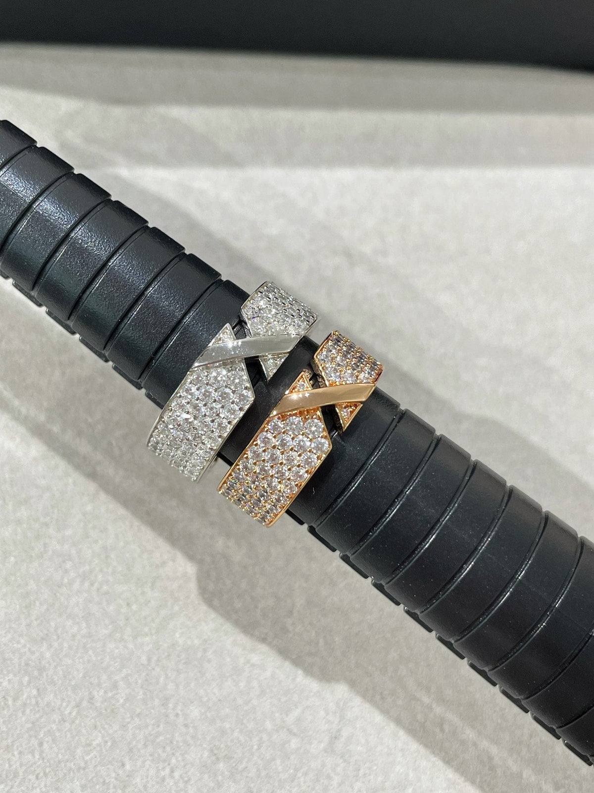 [Super CiCi ]LIENS EVIDENCE  DIAMOND PAVED RING