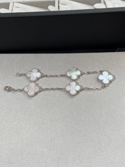 [Super CiCi ]CLOVER WHITE PEARL MOP 5 MOTIF BRACELET COLLECTION