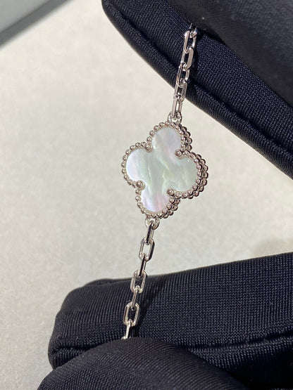 [Super CiCi ]CLOVER WHITE PEARL MOP 5 MOTIF BRACELET COLLECTION