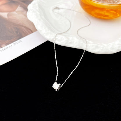 [Super CiCi ]BEE MINI PEDANT DIAMOND NECKLACE
