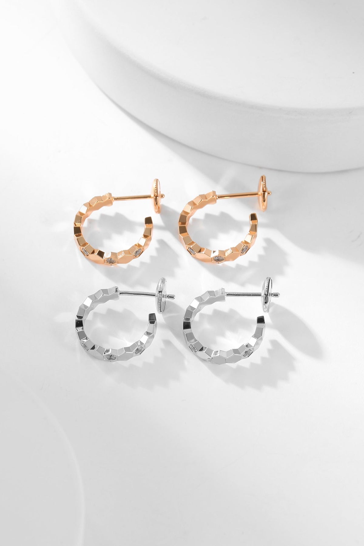 [Super CiCi ]BEE LOVE DIAMOND HOOP EARRINGS