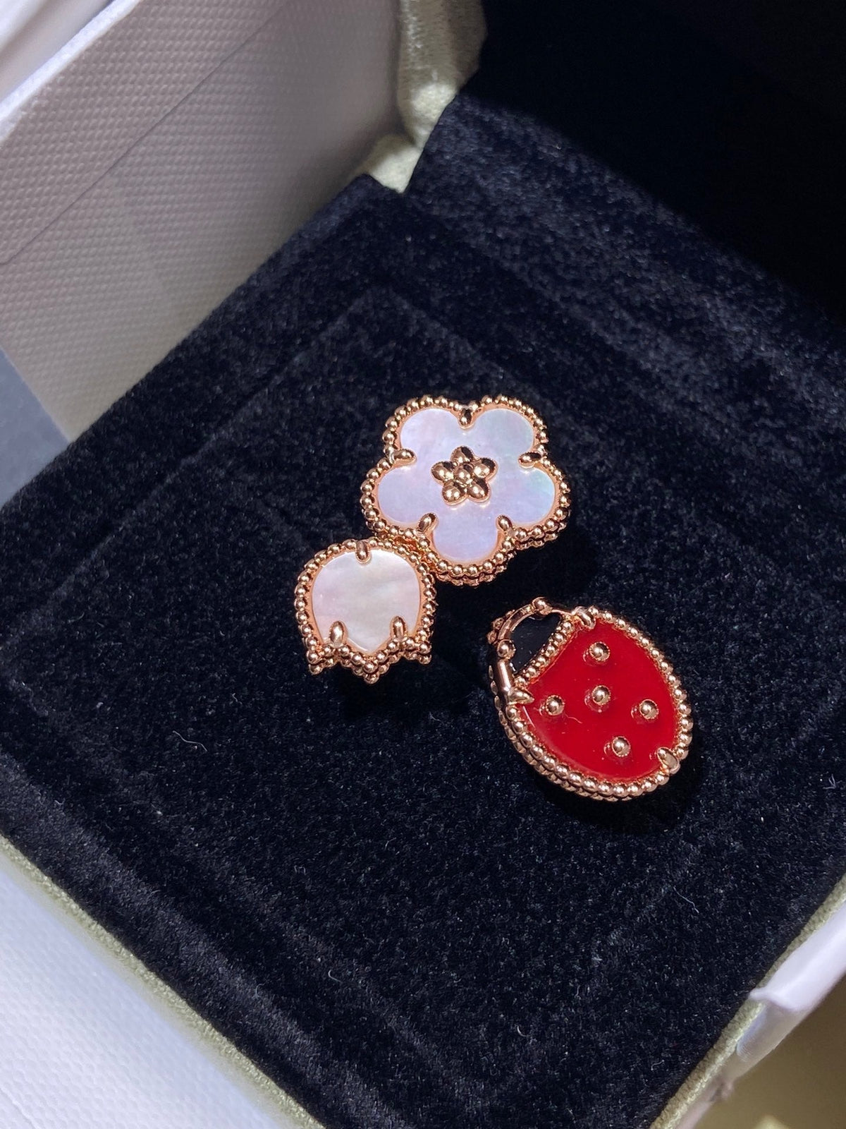 [Super CiCi ]LUCKY 3 MOTIF ROSE GOLD RING