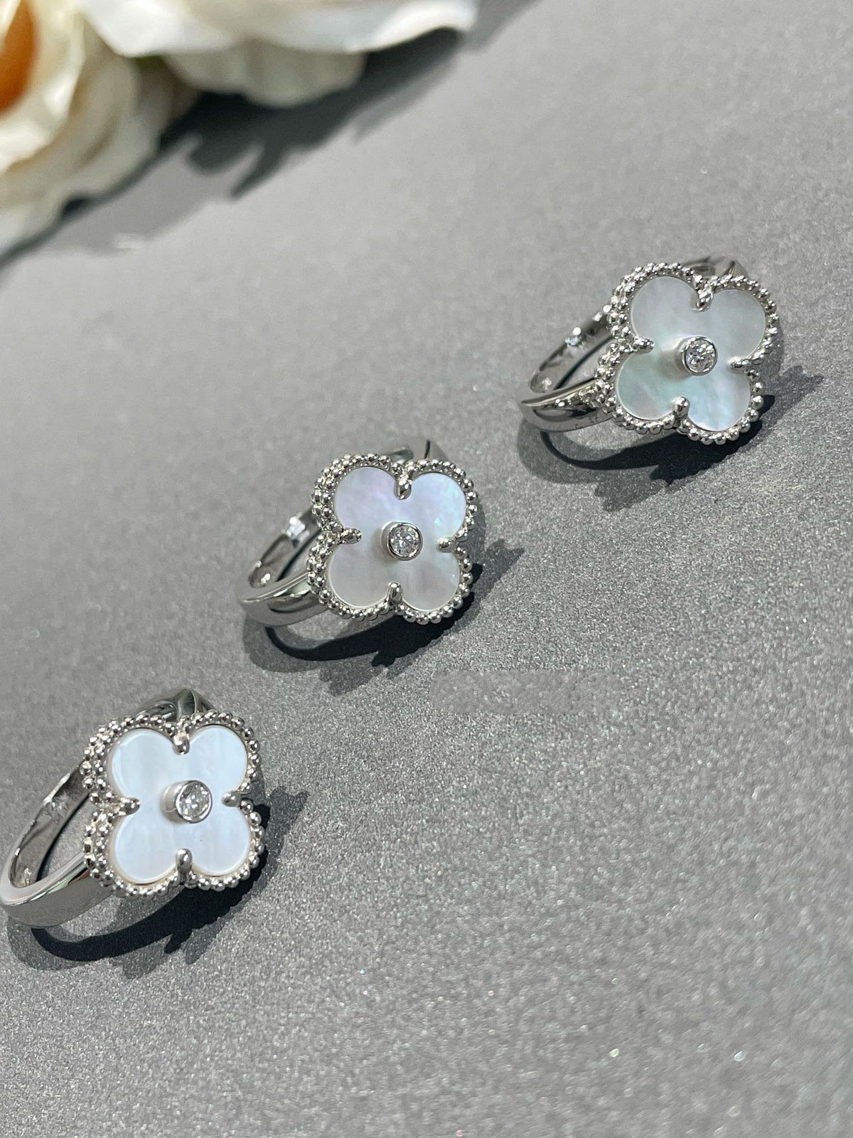 [Super CiCi ]CLOVER SILVER MOP DIAMOND RING