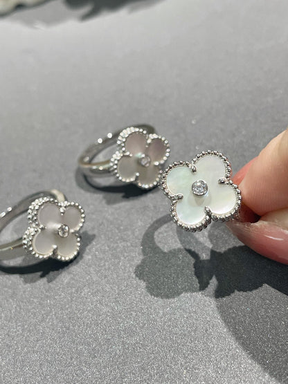 [Super CiCi ]CLOVER SILVER MOP DIAMOND RING